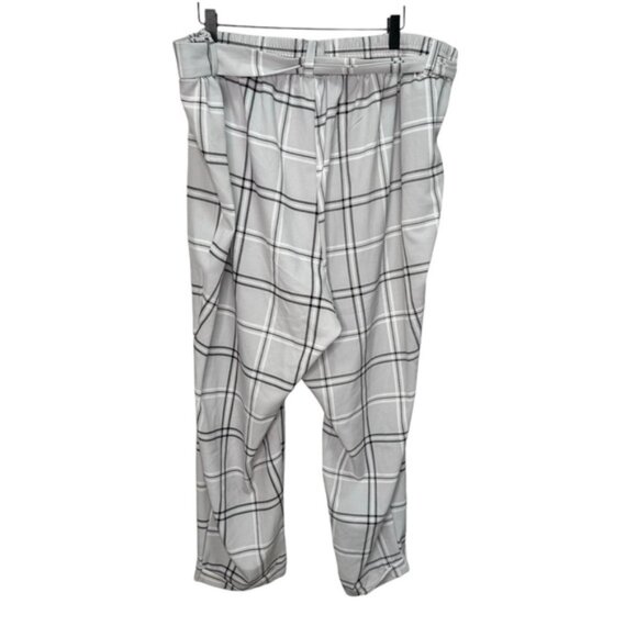 Torrid Light Grey Pull-On Taper Stretch Crepe High-Rise Tie-Front Pant Size 3x - Picture 5 of 14